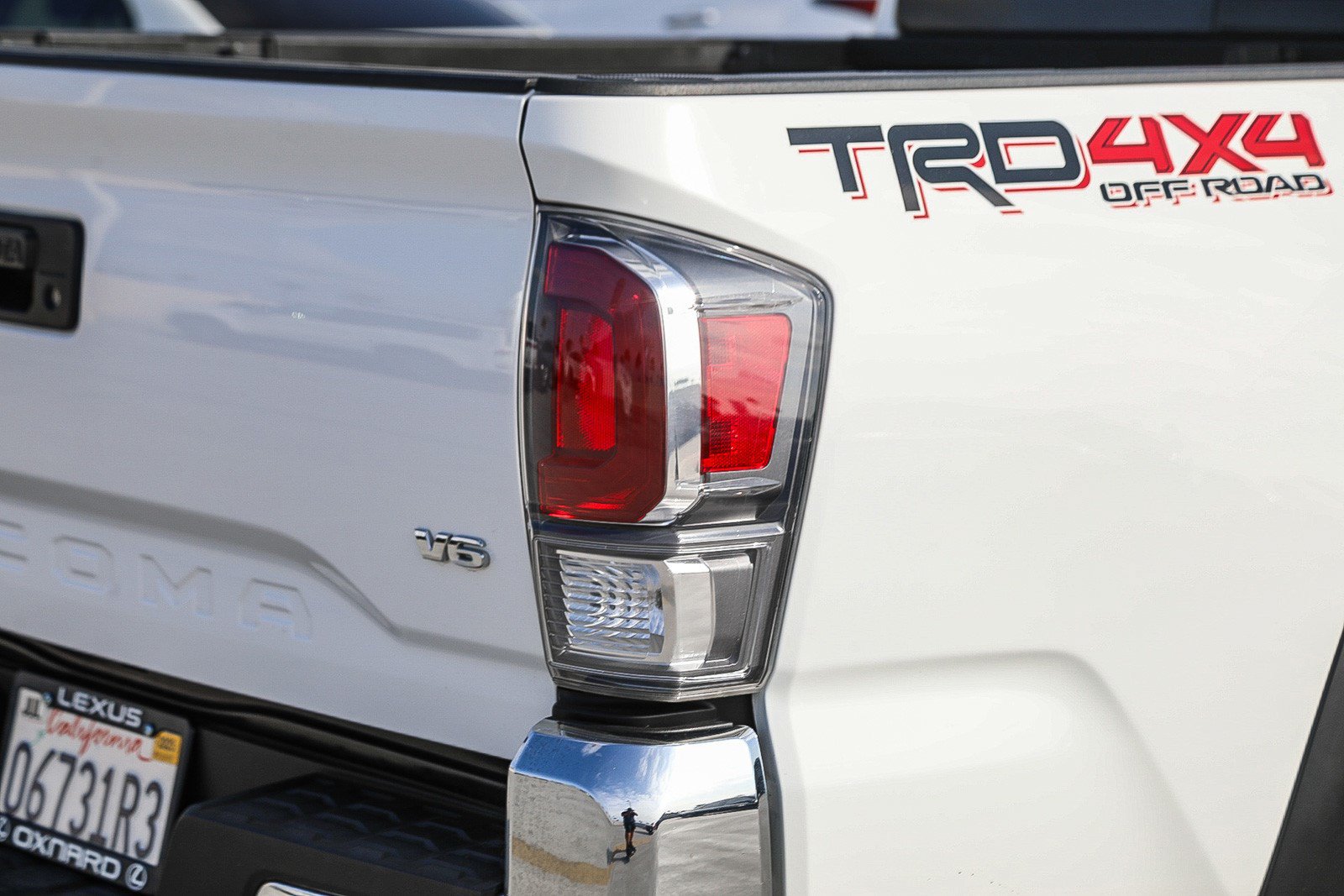 Used 2023 Toyota Tacoma TRD Off-Road AWD/4WD image 9