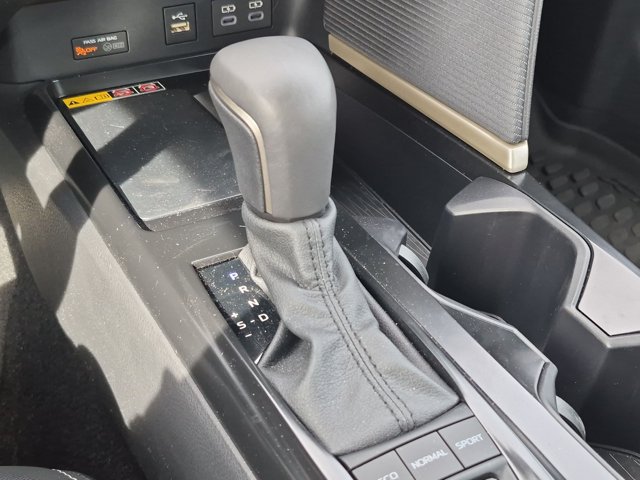 Certified 2026 Toyota Camry Hybrid w/ Convenience Package AWD/4WD image 15