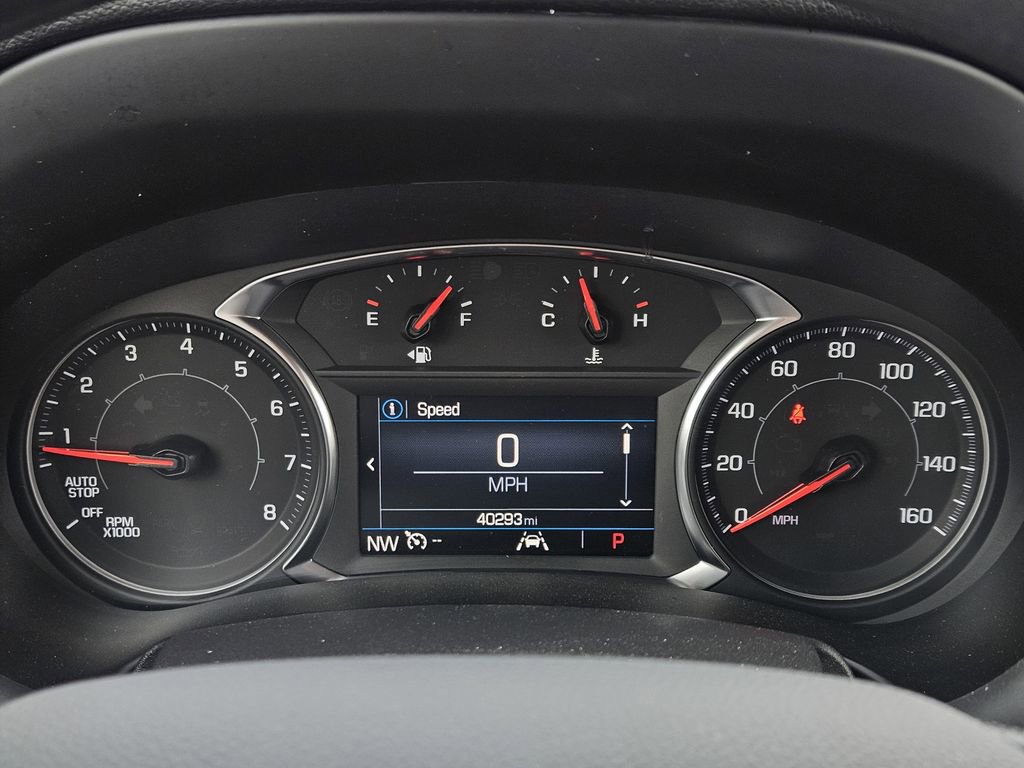 Used 2024 GMC Terrain SLE image 12