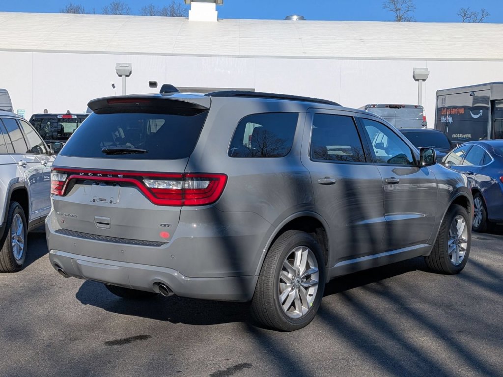 Used 2026 Dodge Durango GT AWD/4WD image 3