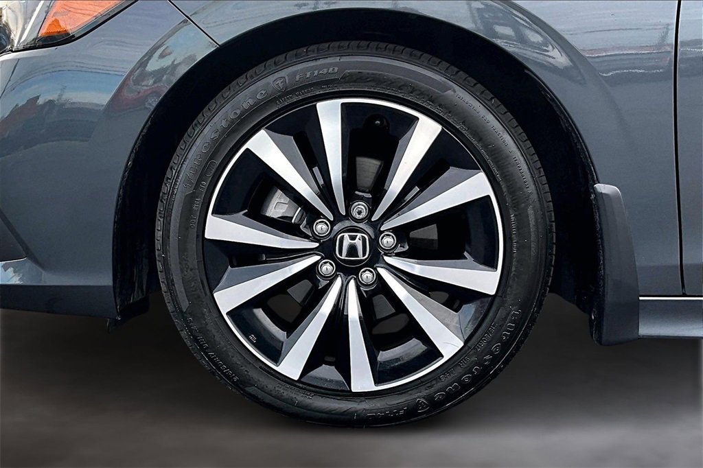 Used 2024 Honda Civic EX image 9