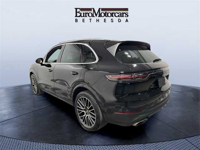 Used 2021 Porsche Cayenne image 3