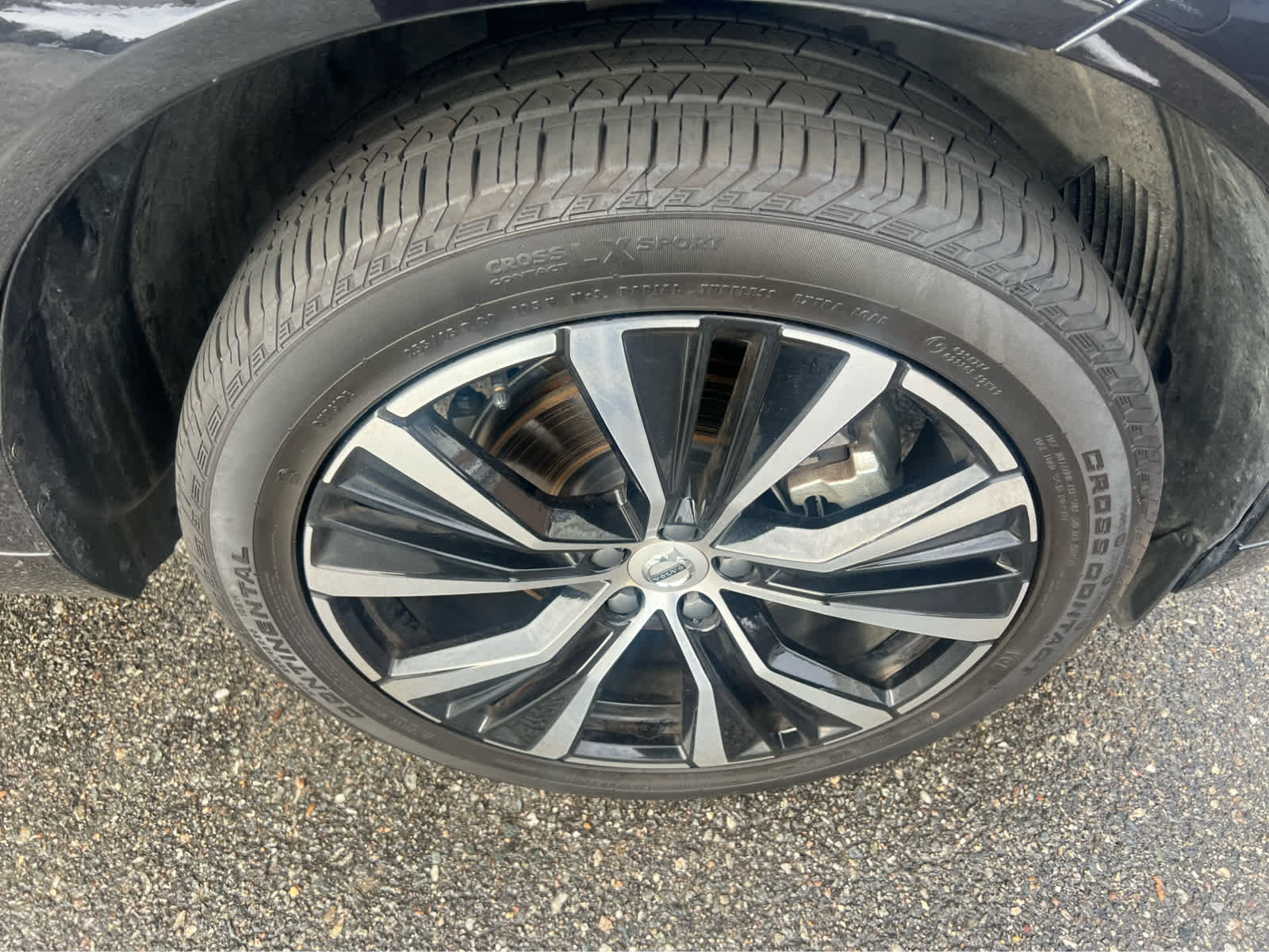 Used 2024 Volvo XC60 B5 Plus image 15