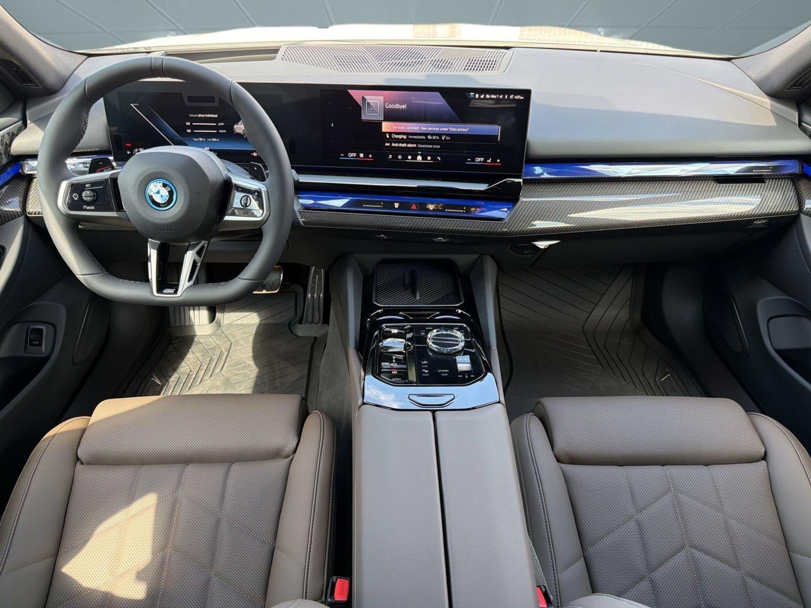 New 2027 BMW 550e xDrive w/ Executive Package AWD/4WD image 15