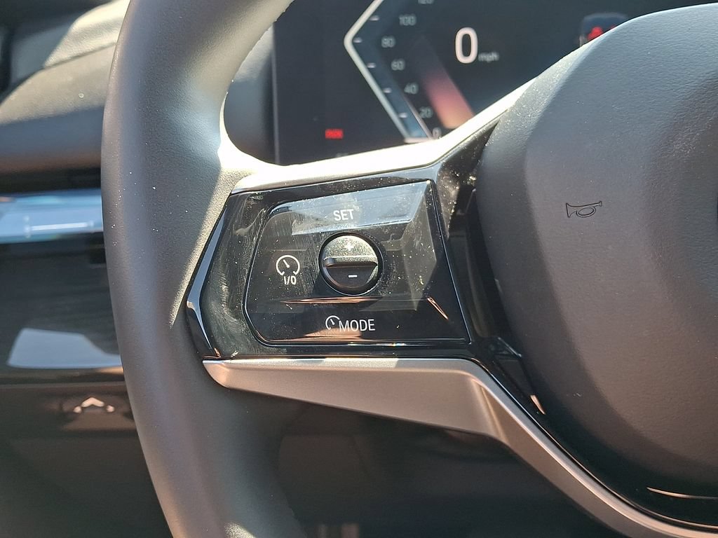 Used 2025 BMW i5 eDrive40i RWD image 22