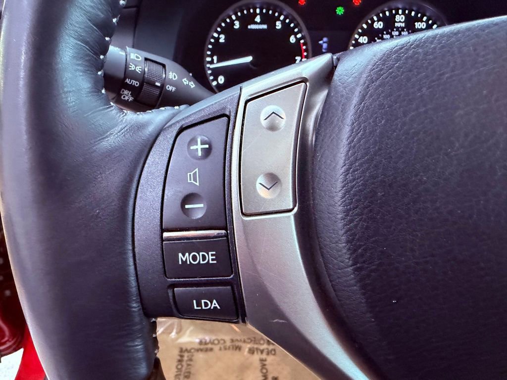 Used 2015 Lexus ES 350 w/ Ultra Luxury Package image 22