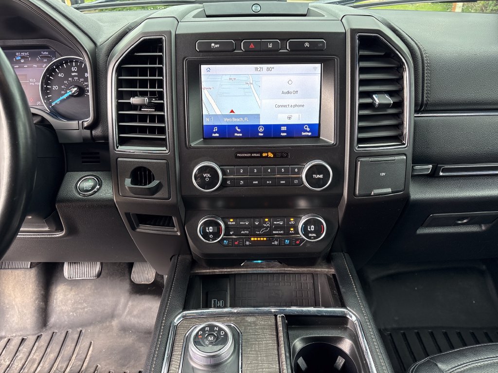Used 2021 Ford Expedition Limited RWD image 28