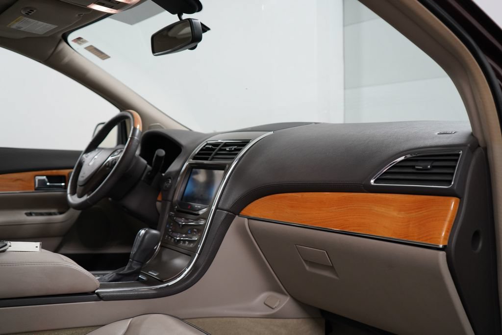 Used 2012 Lincoln MKX AWD image 41