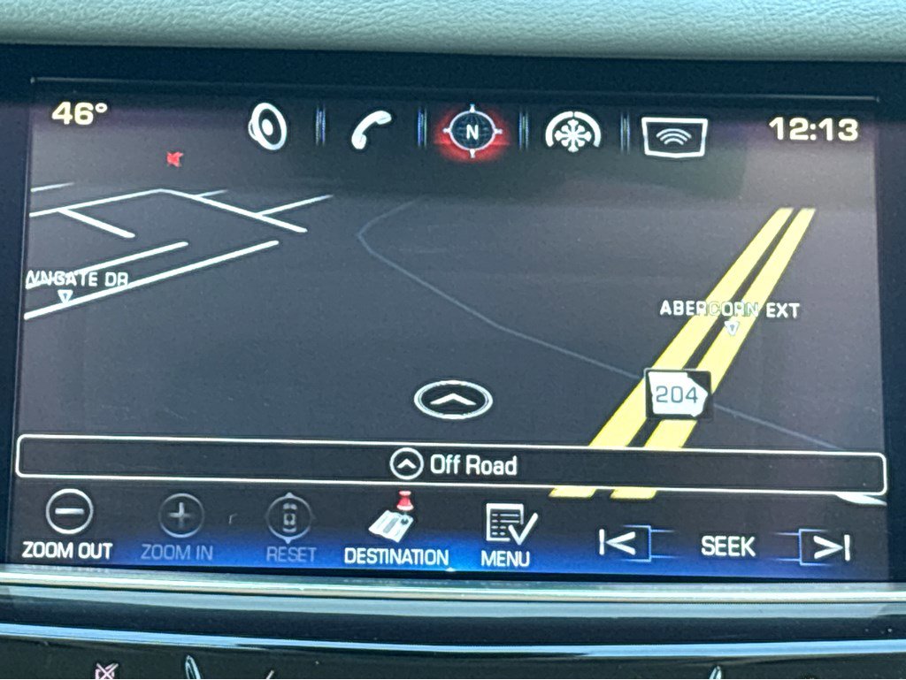 Used 2017 Cadillac XT5 Luxury w/ Driver Awareness Package image 9