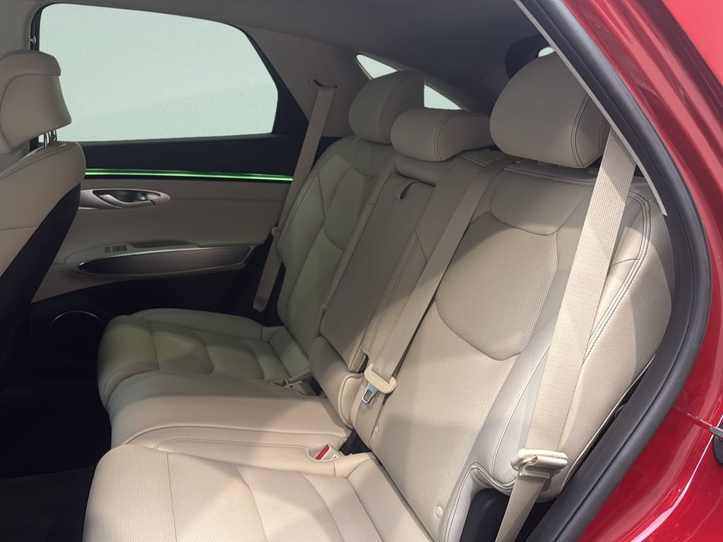 Certified 2026 Genesis GV70 2.5T Select AWD/4WD image 12