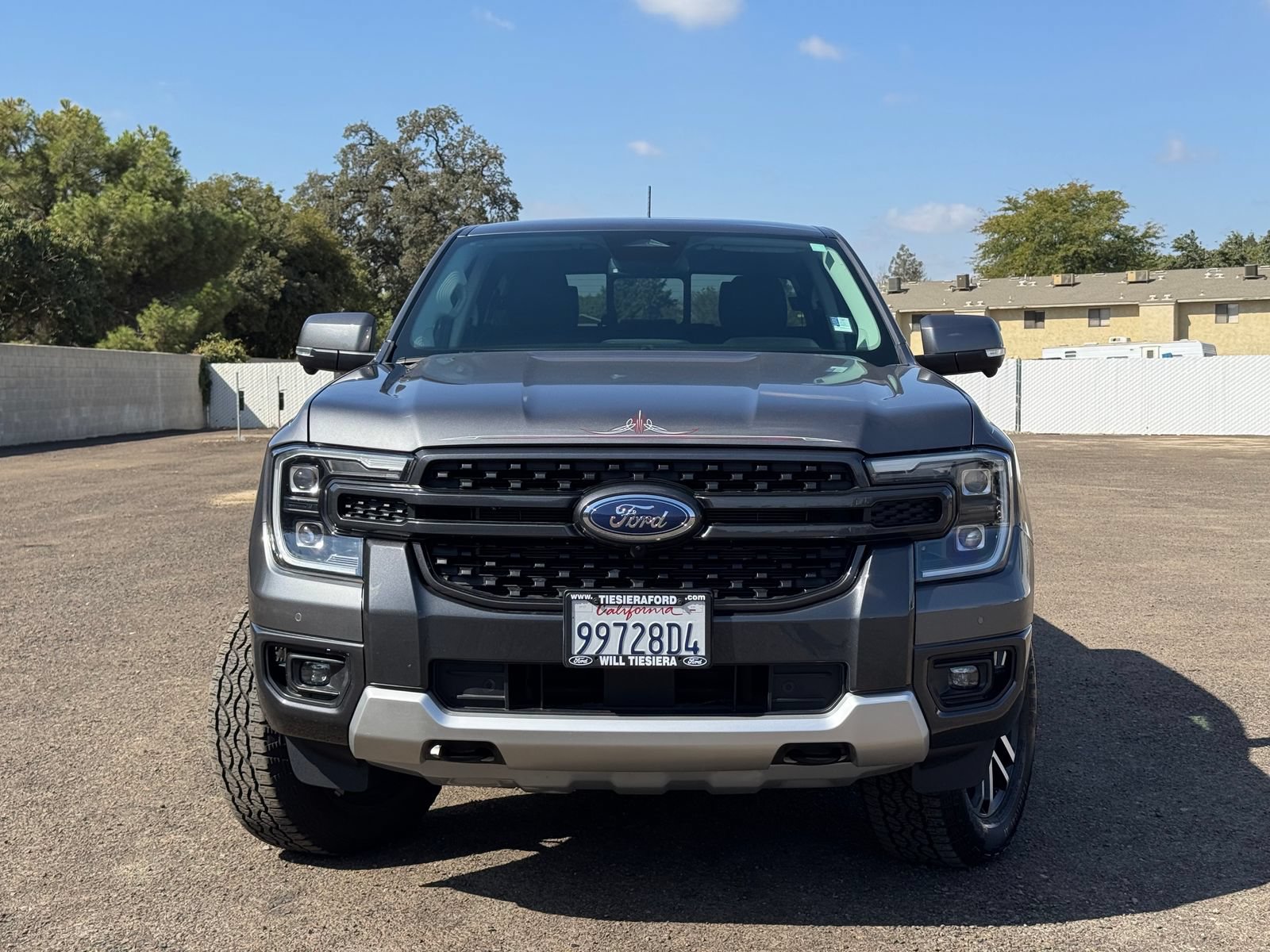 Used 2025 Ford Ranger Lariat w/ FX4 Off-Road Package AWD/4WD image 12