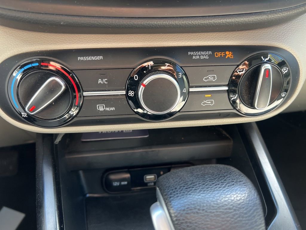 Used 2020 Kia Soul LX image 30