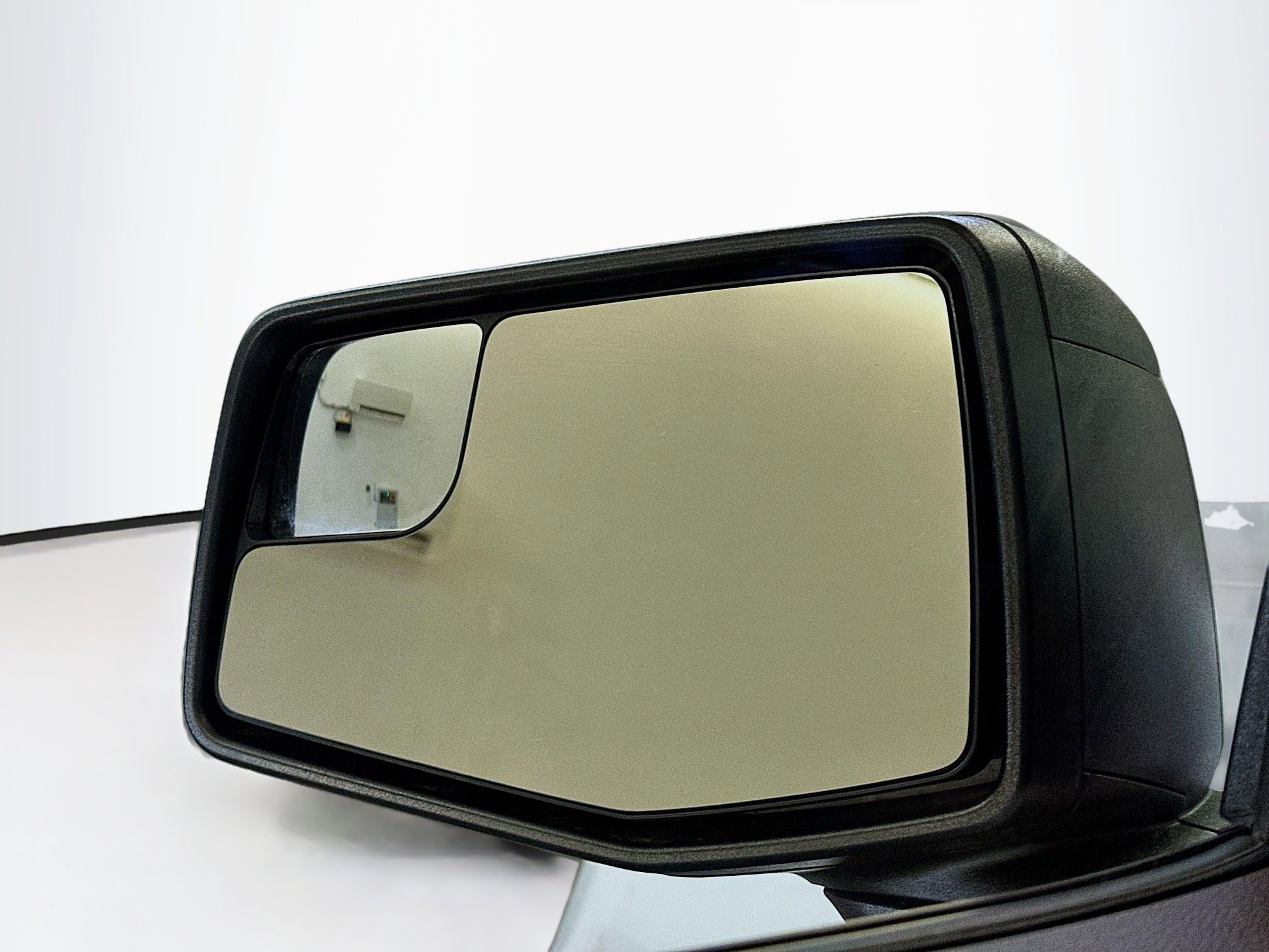 Used 2024 GMC Sierra 1500 Elevation image 16