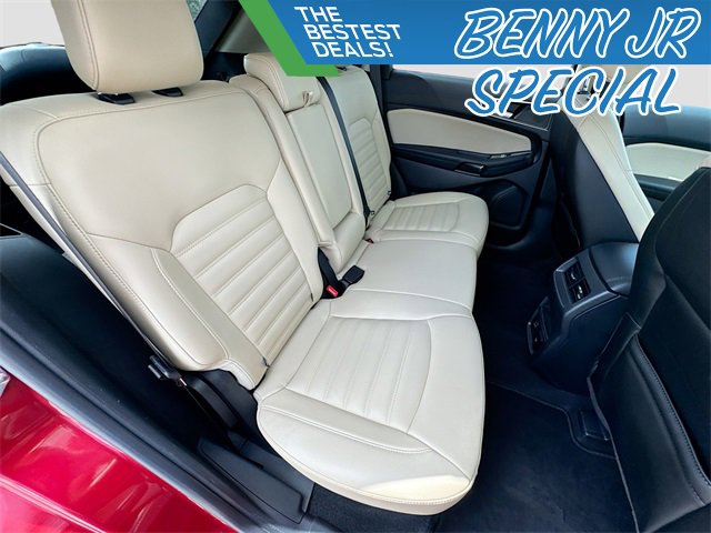 Used 2021 Ford Edge SEL w/ Convenience Package image 25