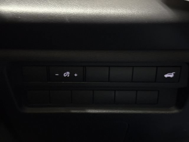 Used 2024 Mitsubishi Outlander SE FWD image 19