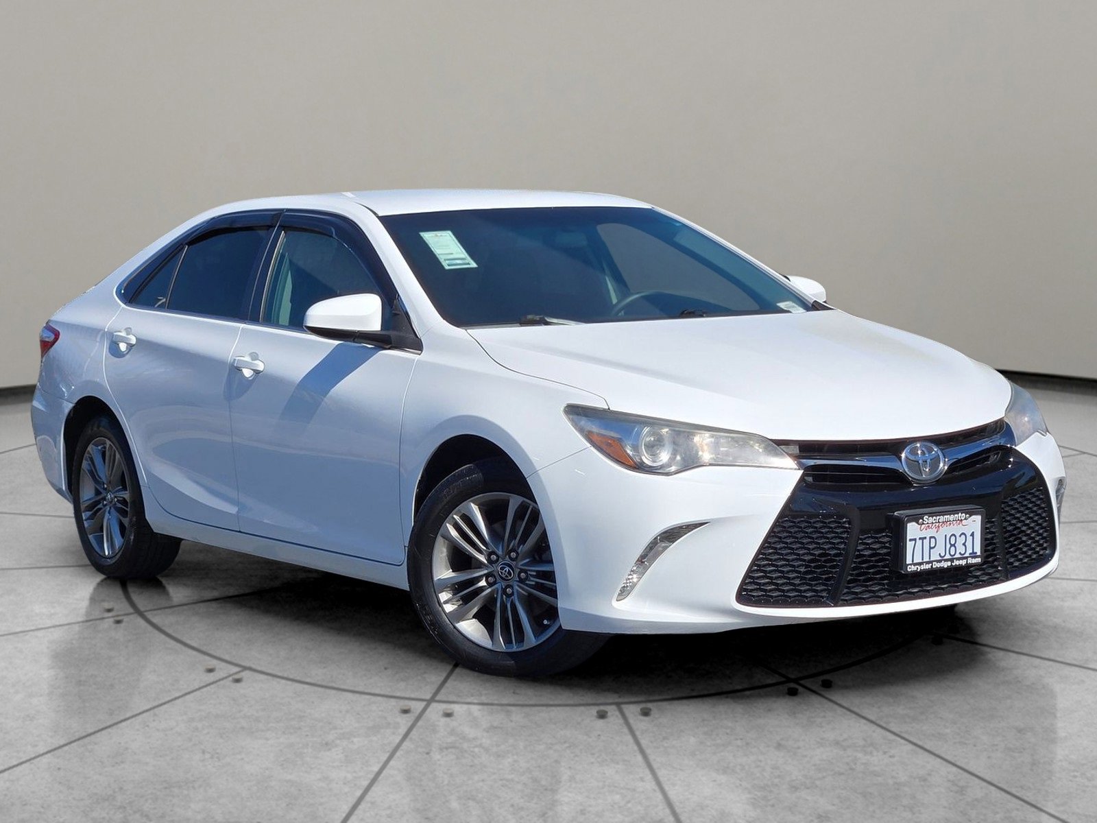 Used 2017 Toyota Camry SE