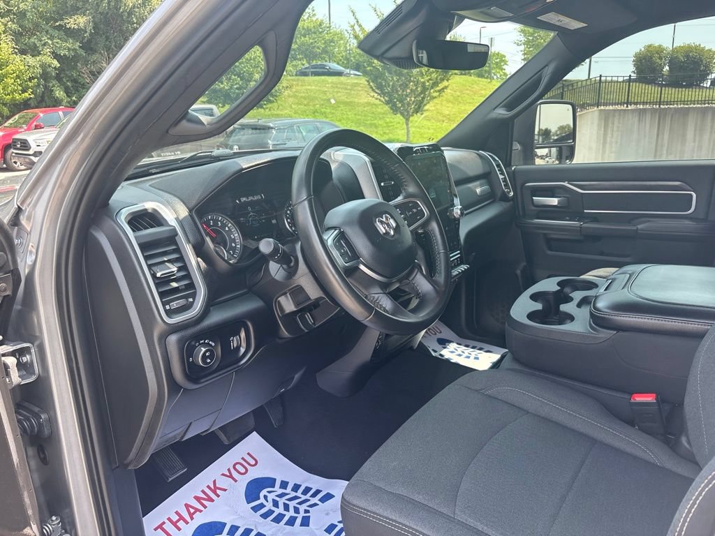 Used 2024 RAM 2500 Big Horn w/ Night Edition AWD/4WD image 25