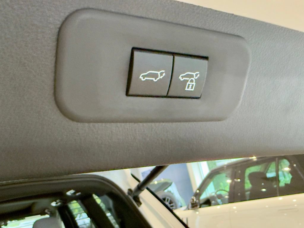 Used 2026 Lexus TX 350 AWD w/ Technology Package image 16