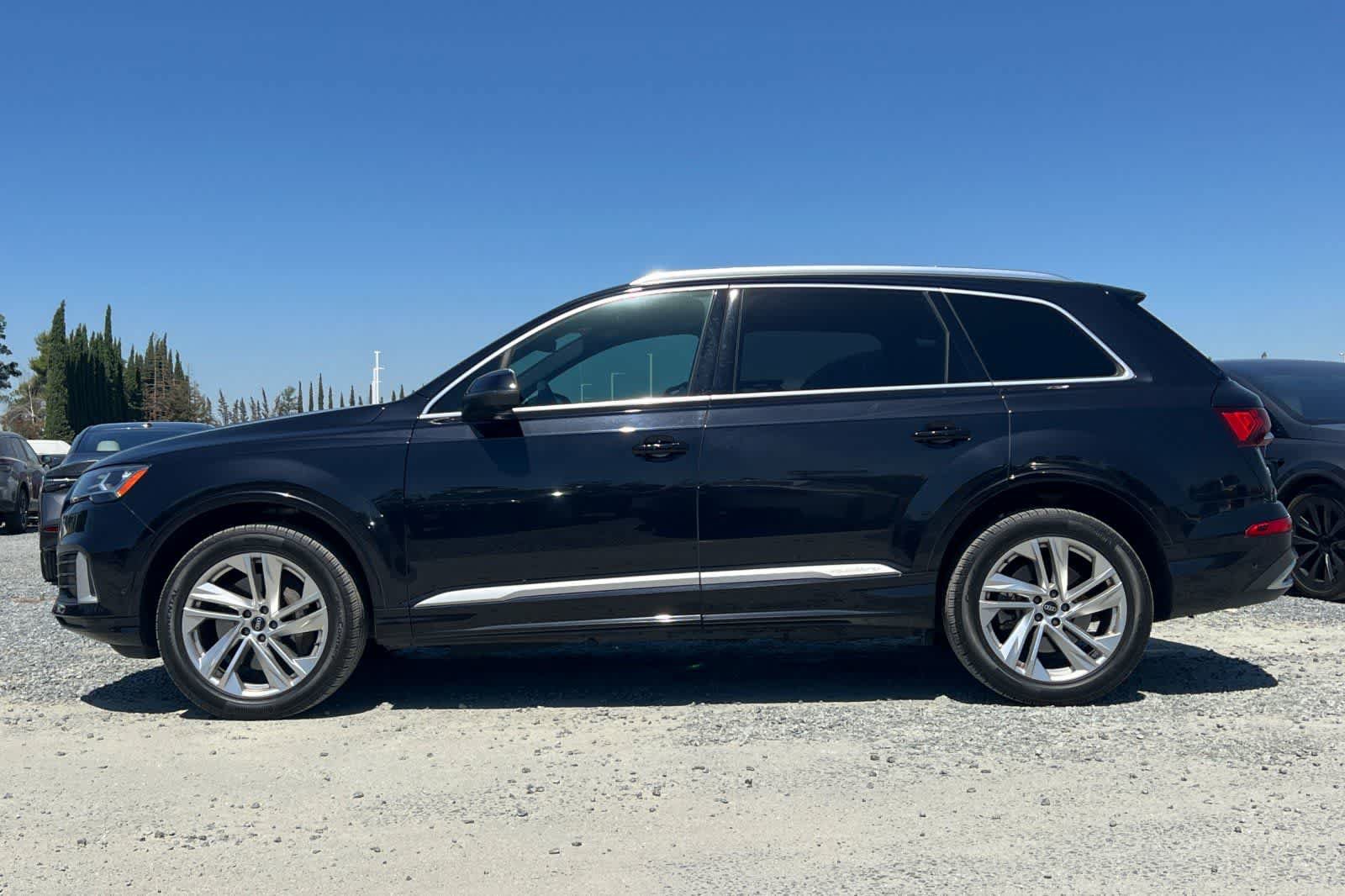 Used 2021 Audi Q7 2.0T Premium w/ Convenience Package AWD/4WD image 6