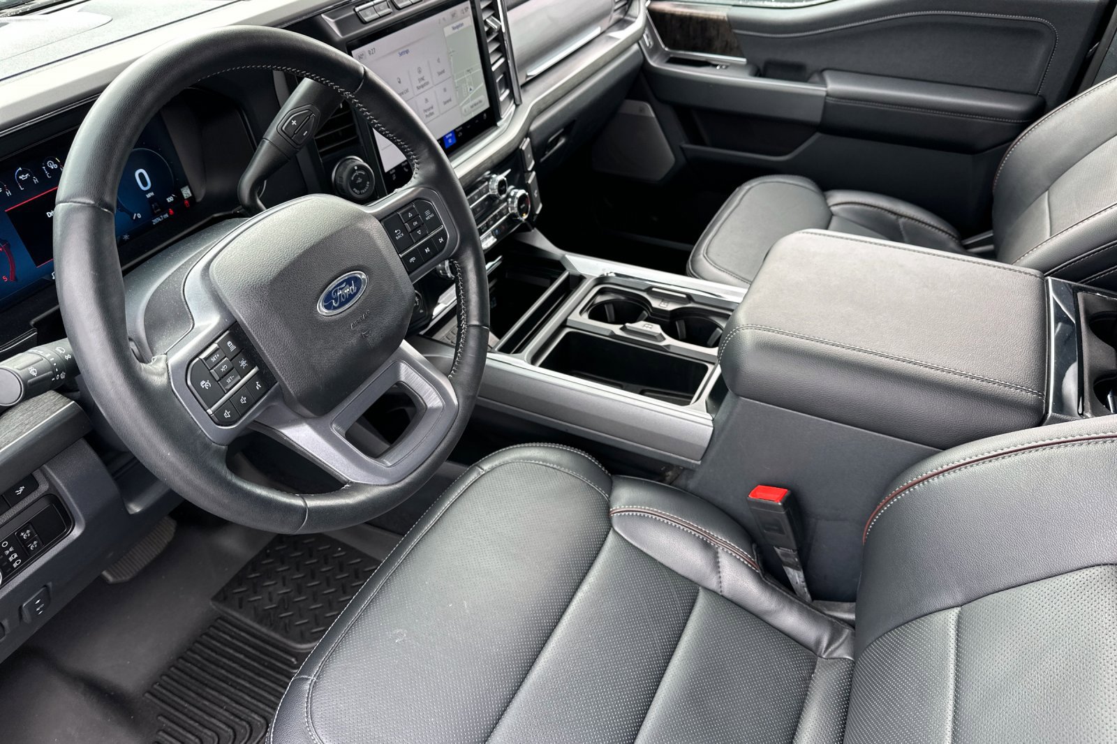 Used 2023 Ford F250 Lariat w/ Lariat Ultimate Package image 9