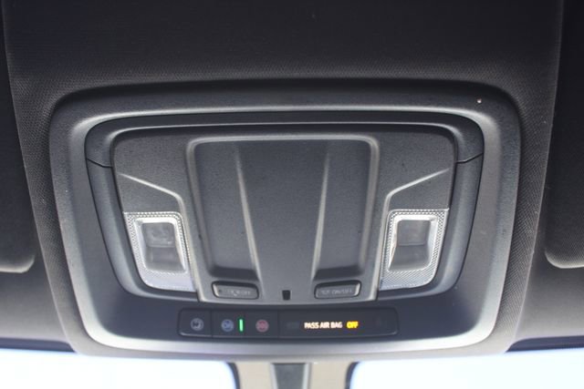 Used 2021 GMC Sierra 2500 AT4 image 31