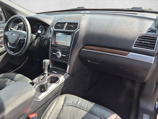 Used 2017 Ford Explorer Limited FWD image 22