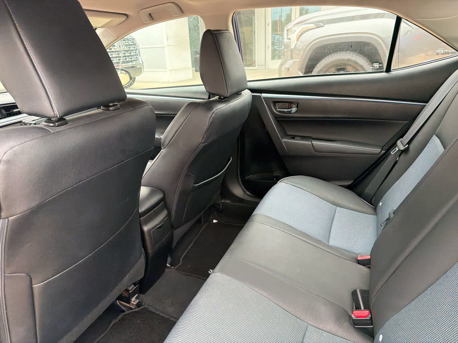 Used 2014 Toyota Corolla S FWD image 14