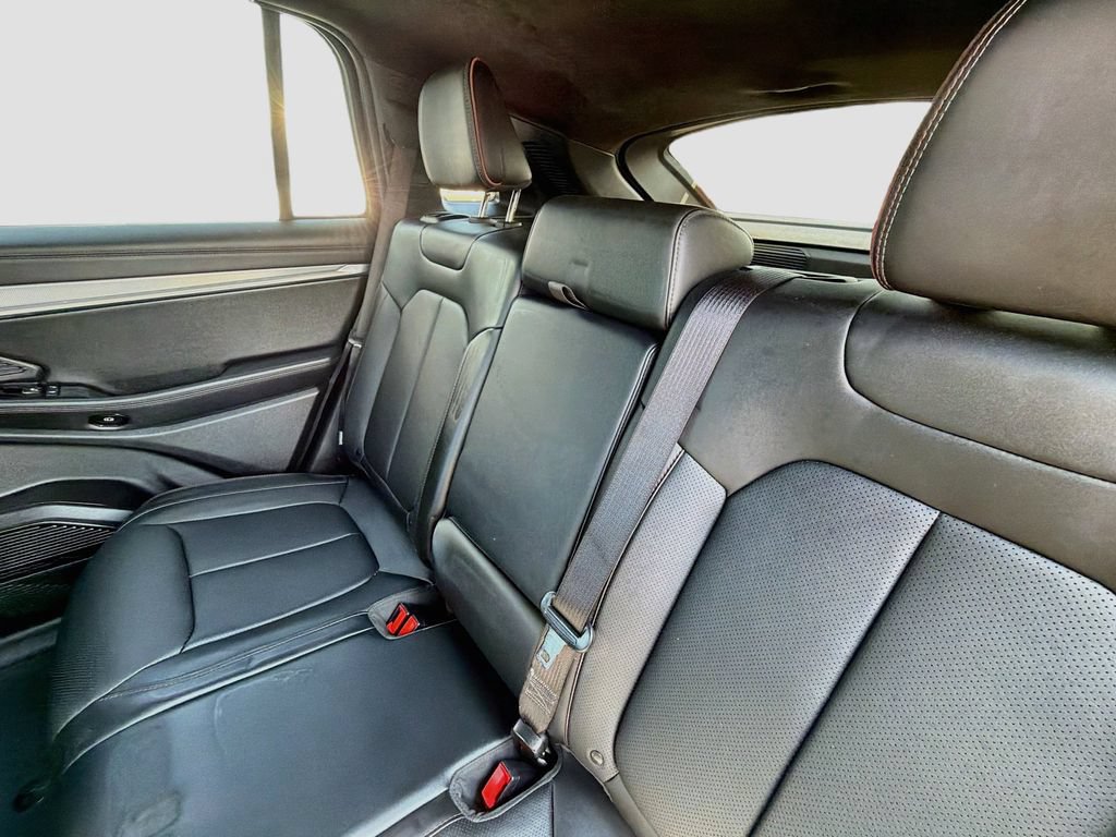 Used 2025 Jeep Wagoneer S Launch Edition AWD/4WD image 11