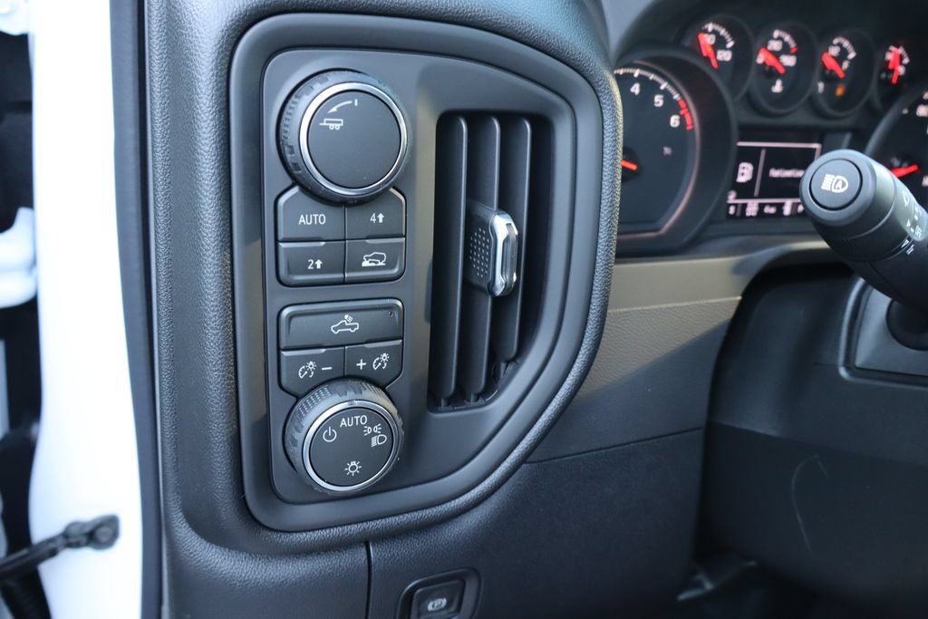New 2026 Chevrolet Silverado 1500 Custom AWD/4WD image 7