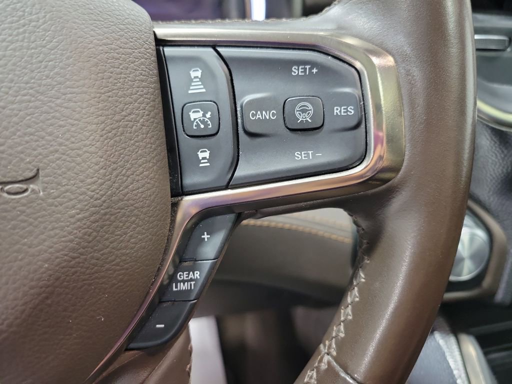 Used 2025 RAM 1500 Limited AWD/4WD image 46