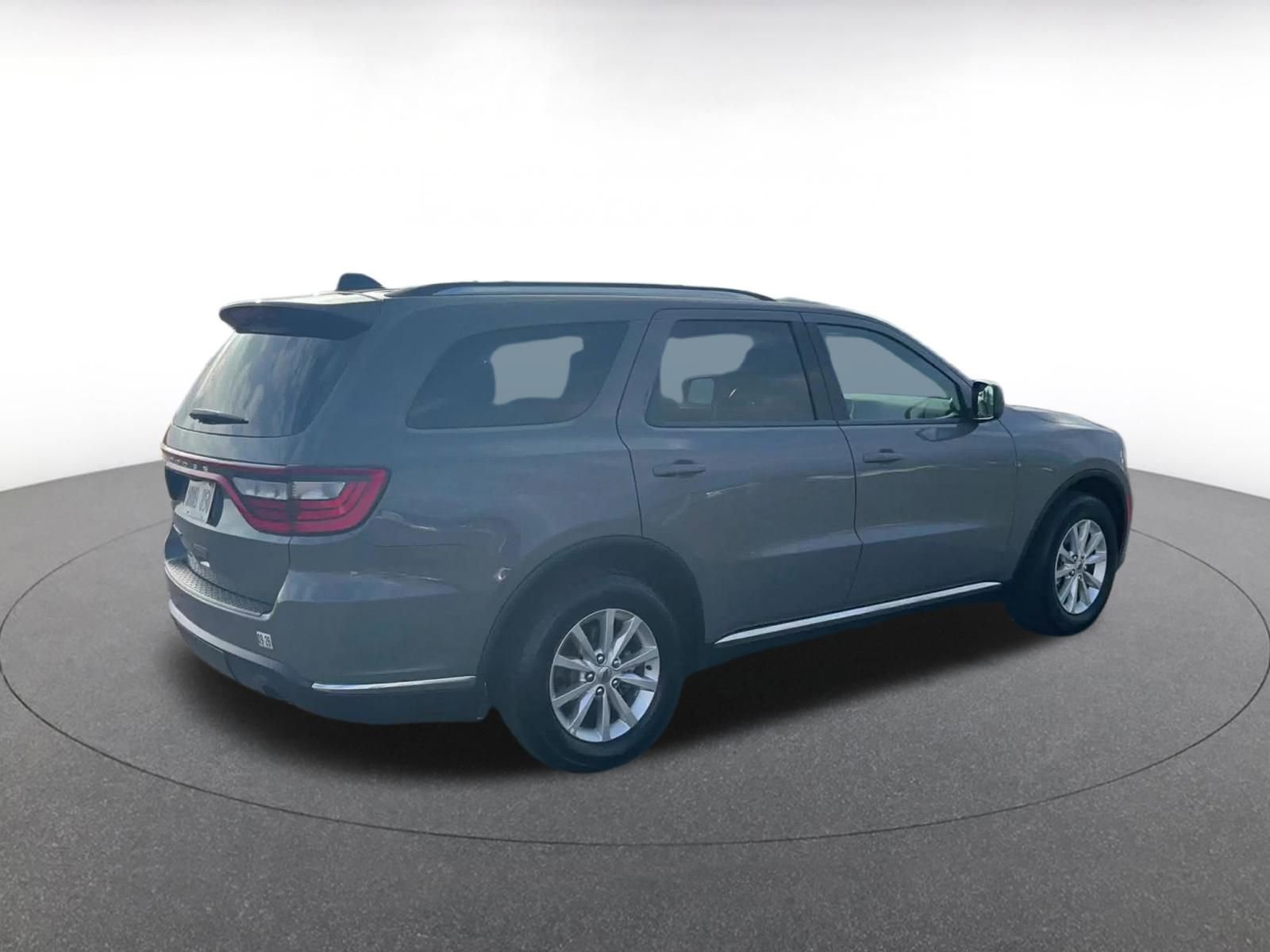 Used 2023 Dodge Durango SXT image 12