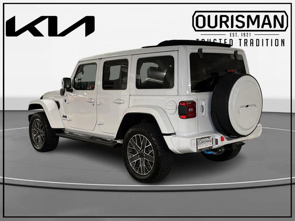 Used 2024 Jeep Wrangler High Altitude AWD/4WD image 3