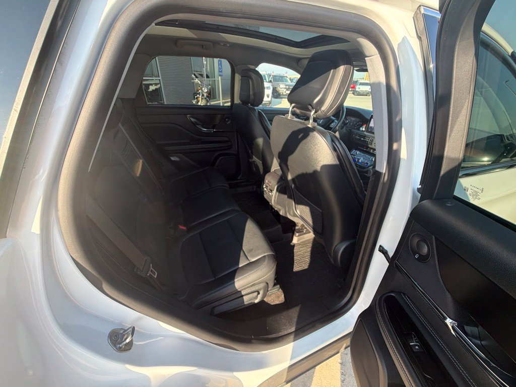 Used 2020 Lincoln Corsair Reserve w/ Equipment Group 201A AWD/4WD image 25