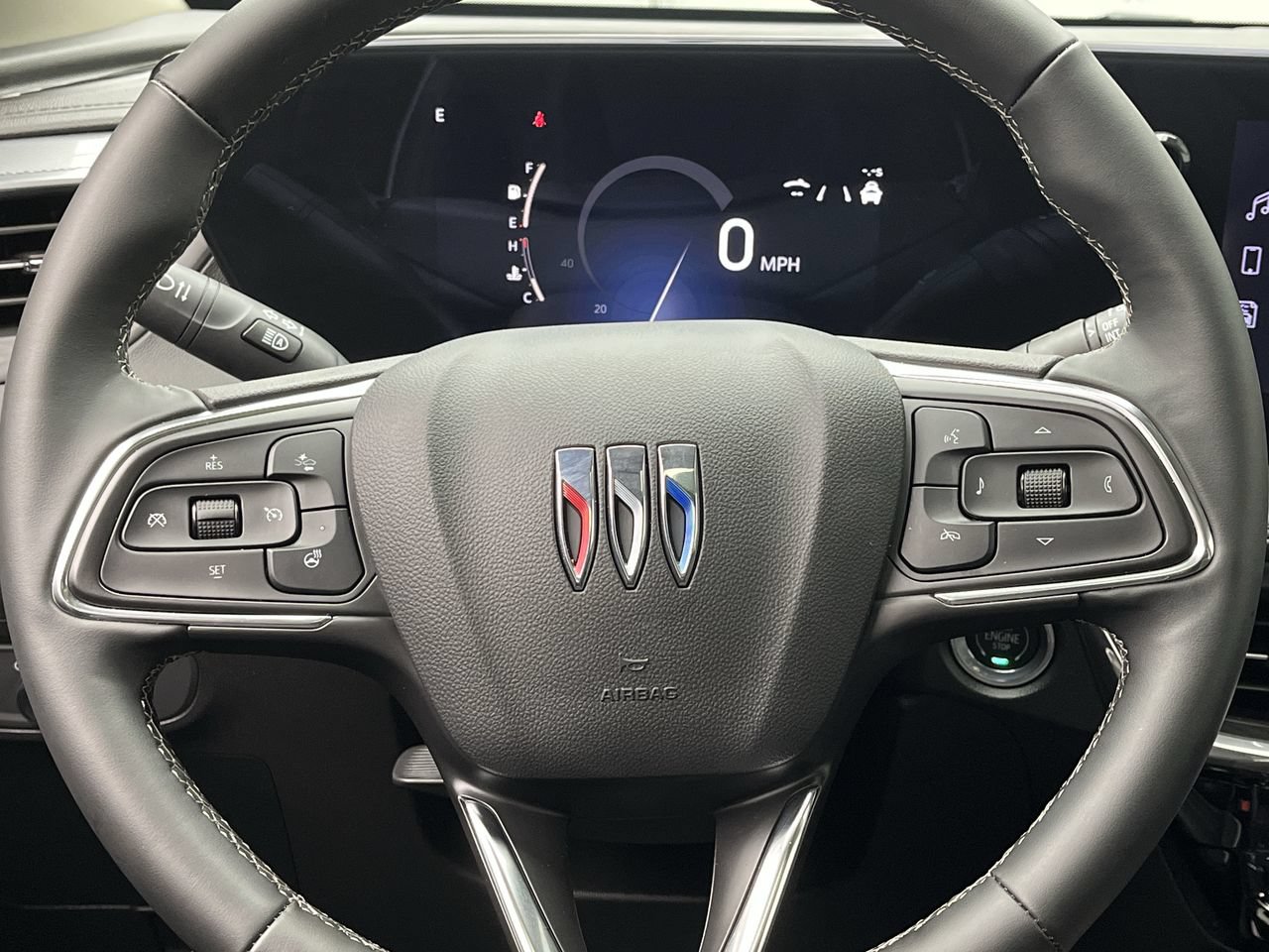 Used 2026 Buick Encore GX Avenir w/ Avenir Technology Package AWD/4WD image 14