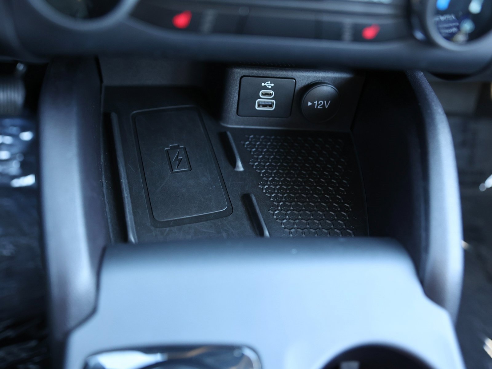 Used 2024 Ford Bronco Sport Heritage w/ Heritage Convenience Package image 28