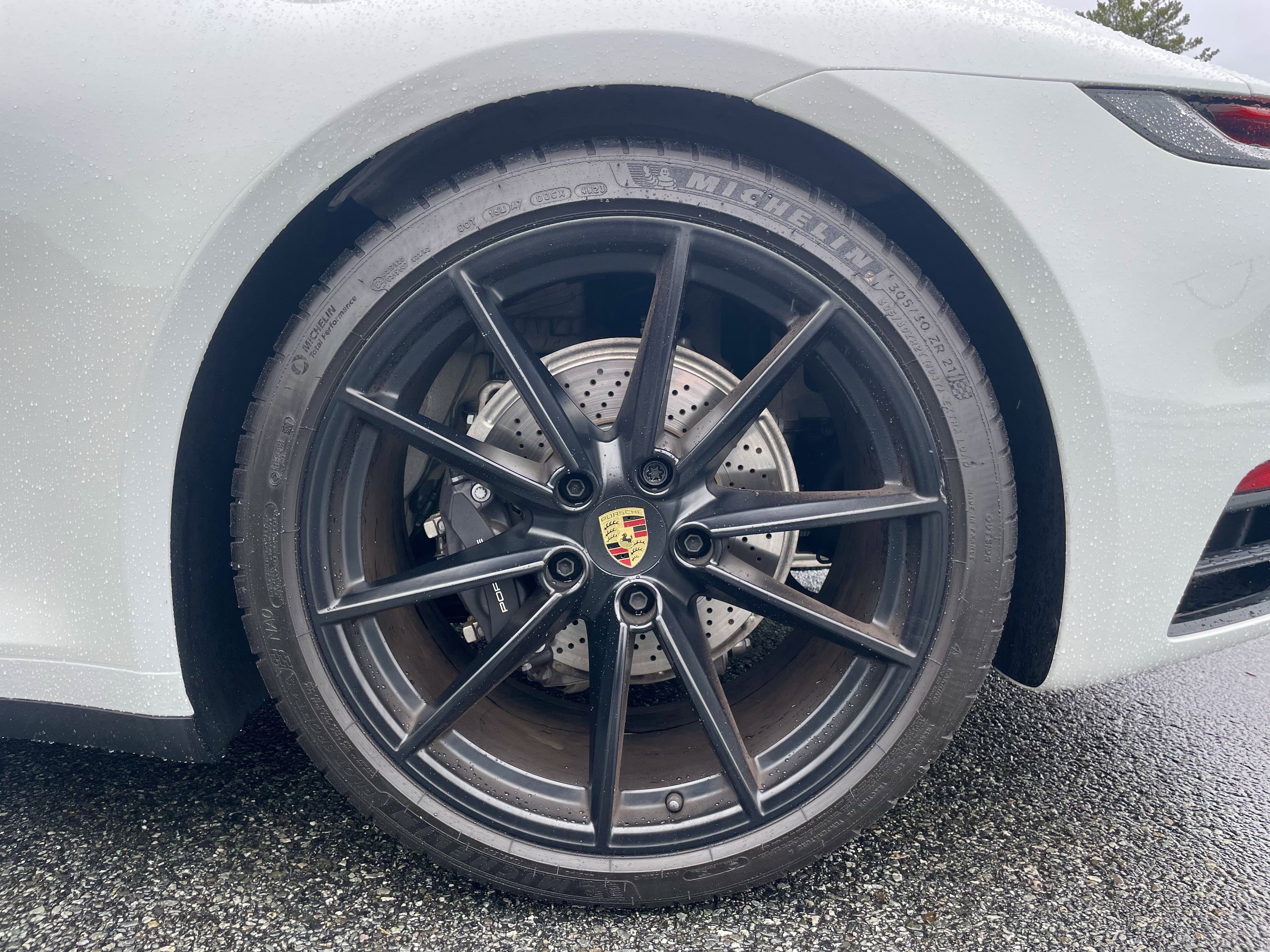 Used 2024 Porsche 911 Carrera 4 image 10