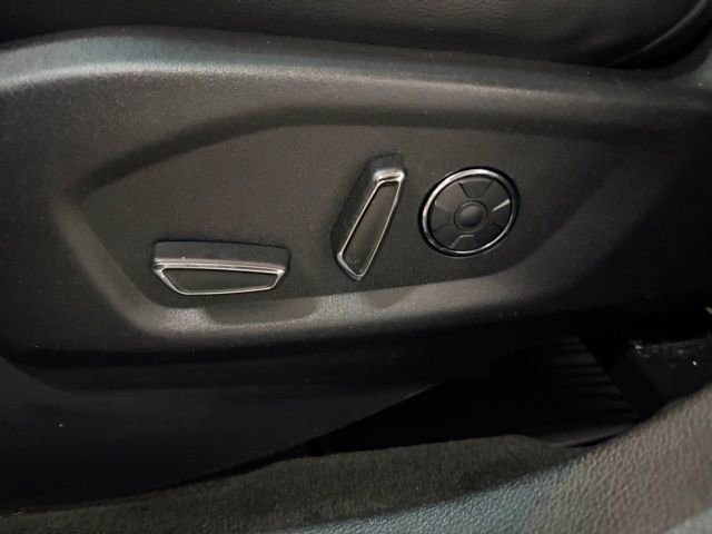 Used 2017 Ford Explorer Limited w/ Equipment Group 301A FWD image 44