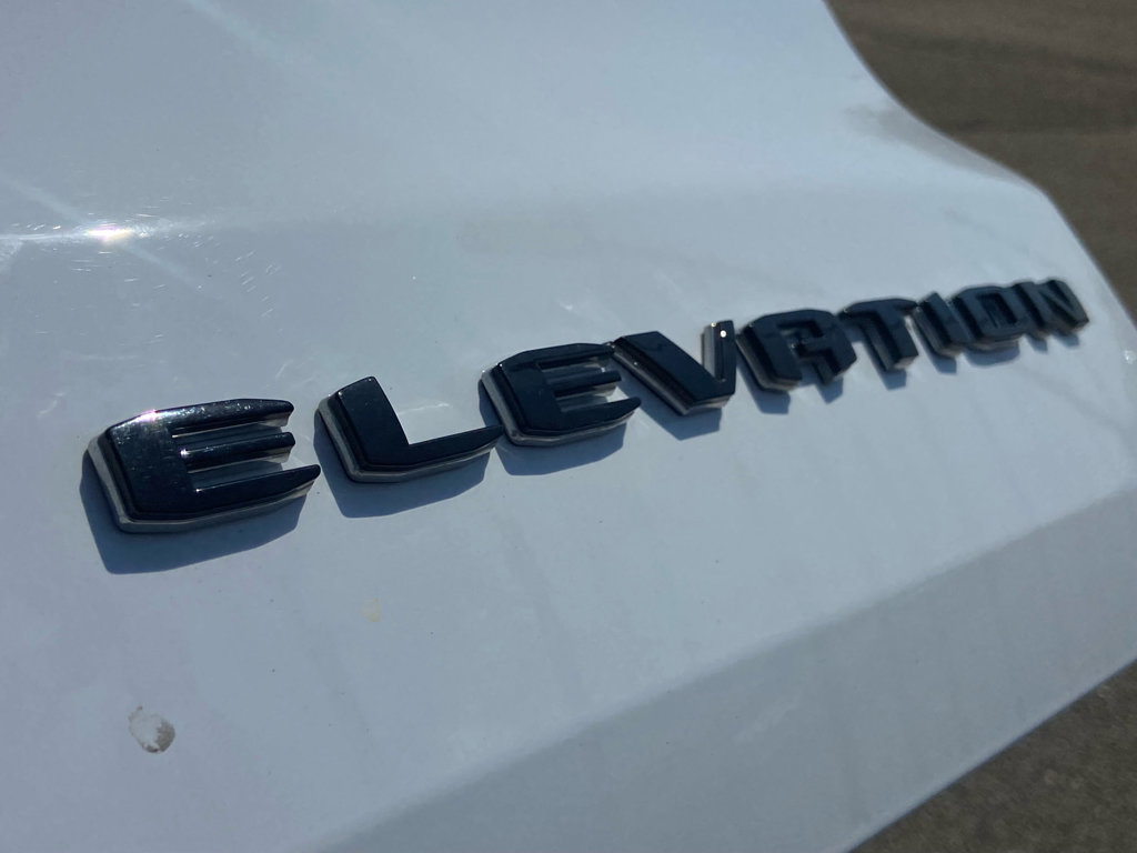 Used 2025 GMC Acadia Elevation image 16