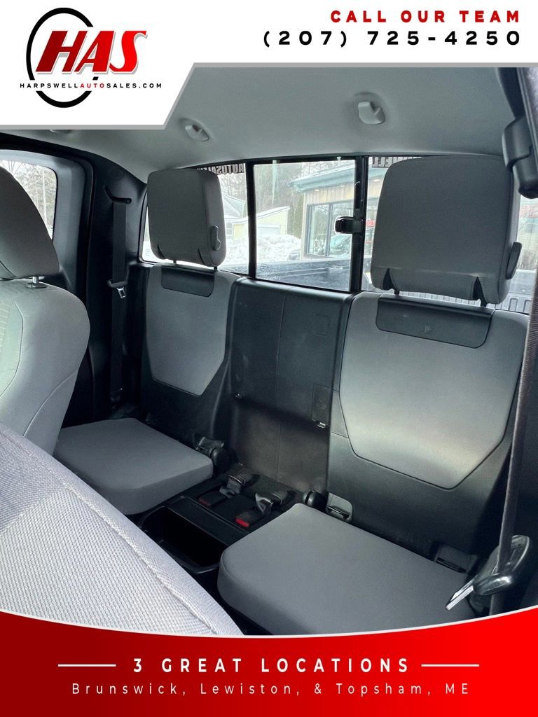 Used 2018 Toyota Tacoma SR5 image 12