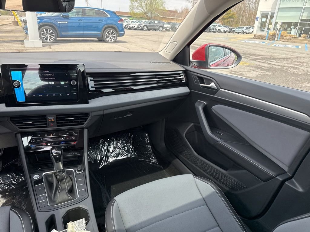 New 2026 Volkswagen Jetta SE image 12