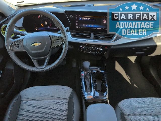 Used 2025 Chevrolet Trax LT image 4