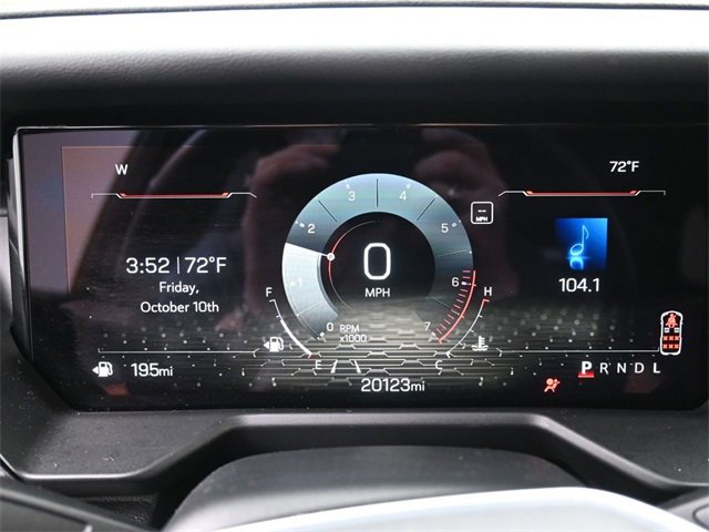 Used 2025 GMC Acadia Elevation image 9