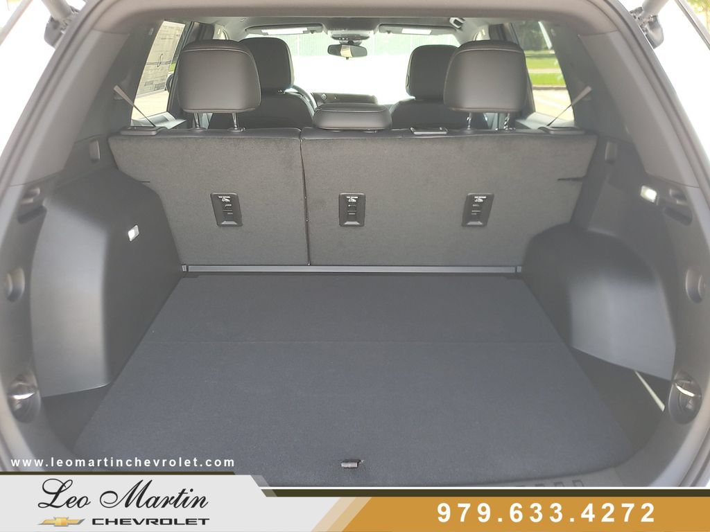 New 2026 Chevrolet Equinox LT w/ Convenience Package II FWD image 6