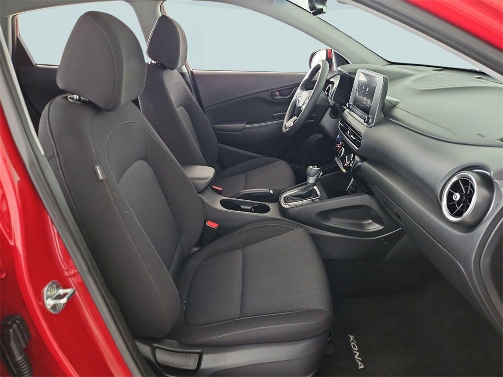 Used 2022 Hyundai Kona SEL w/ Cargo Package image 28