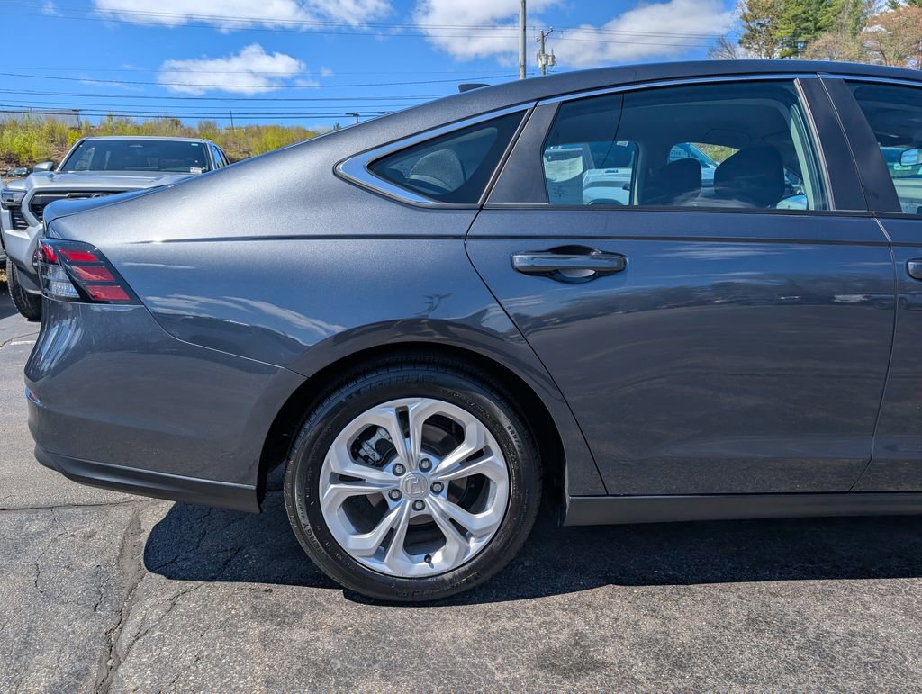 Used 2025 Honda Accord LX image 9