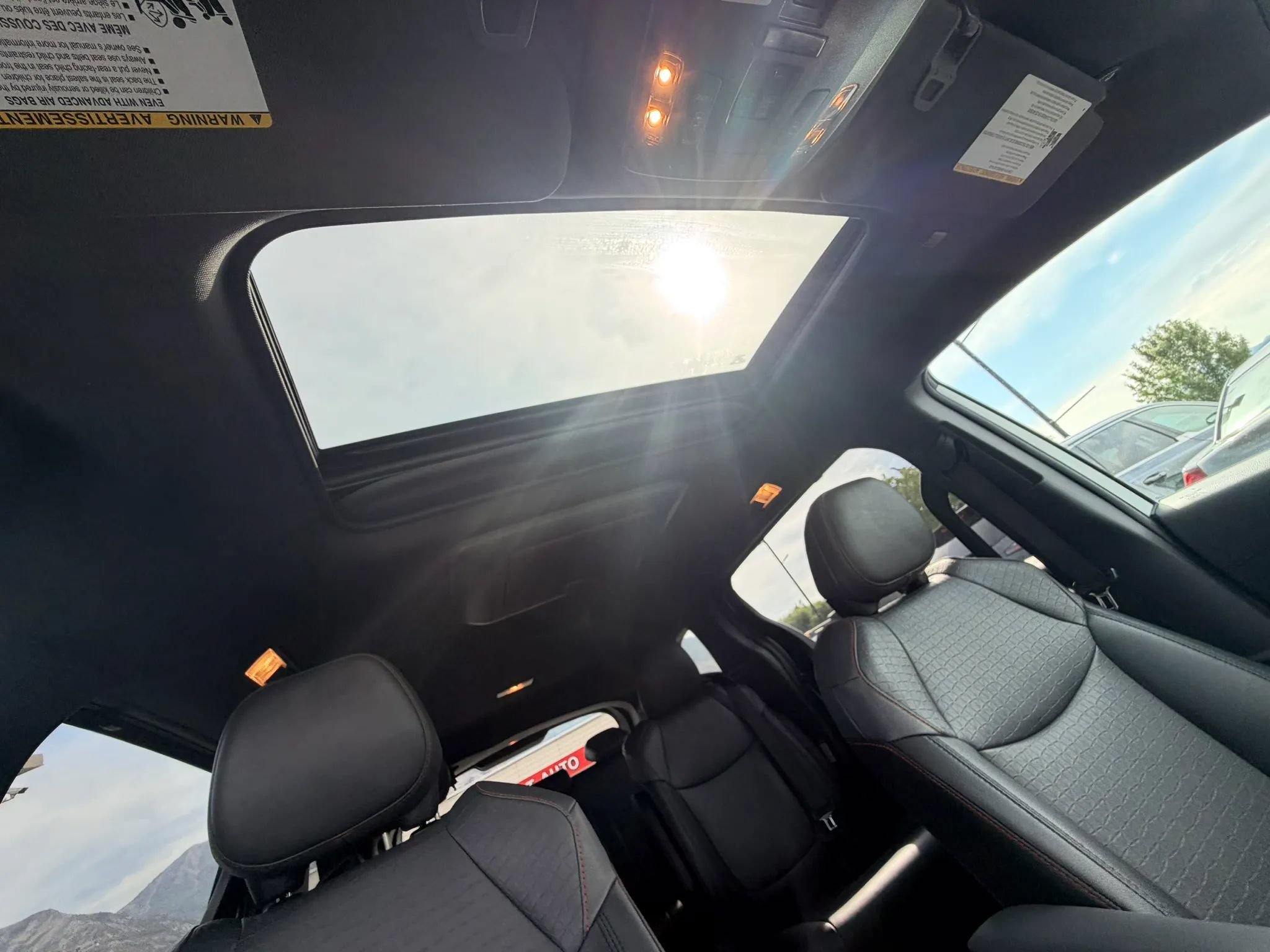 Used 2023 Toyota Sienna XSE w/ XSE Plus Package AWD/4WD image 27