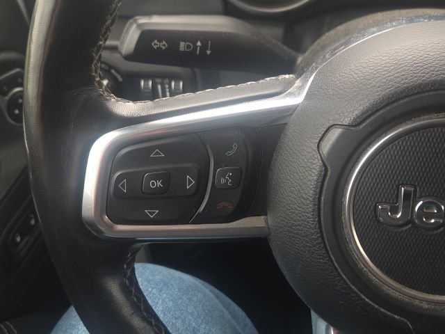 Used 2022 Jeep Gladiator Overland w/ LED Lighting Group AWD/4WD image 34