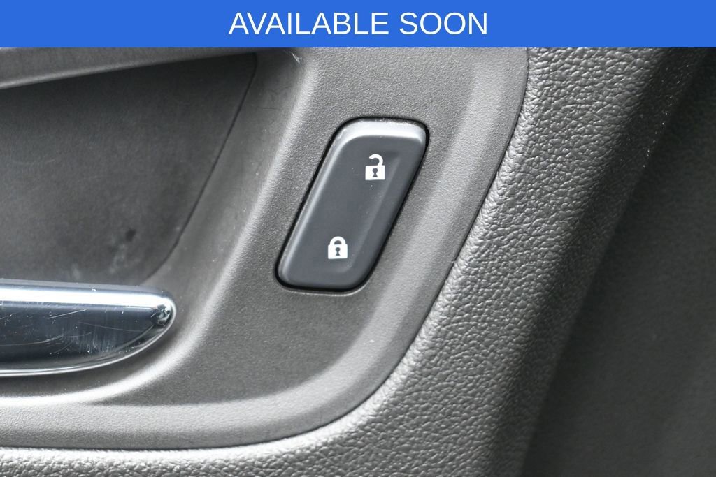 Used 2015 Chevrolet Colorado Z71 AWD/4WD image 15