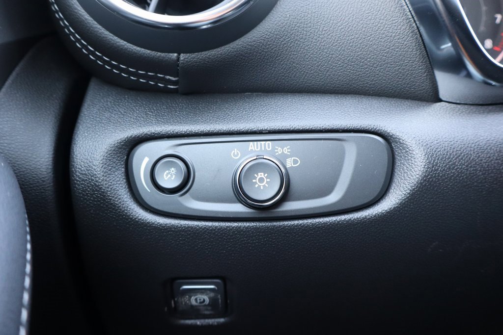 New 2026 Chevrolet Blazer LT w/ Midnight/Sport Edition image 16