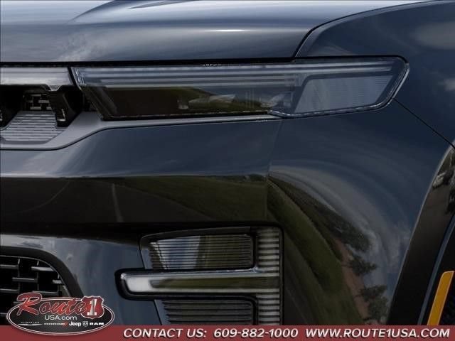 New 2026 Jeep Grand Wagoneer L Summit w/ Premium Group III AWD/4WD image 11